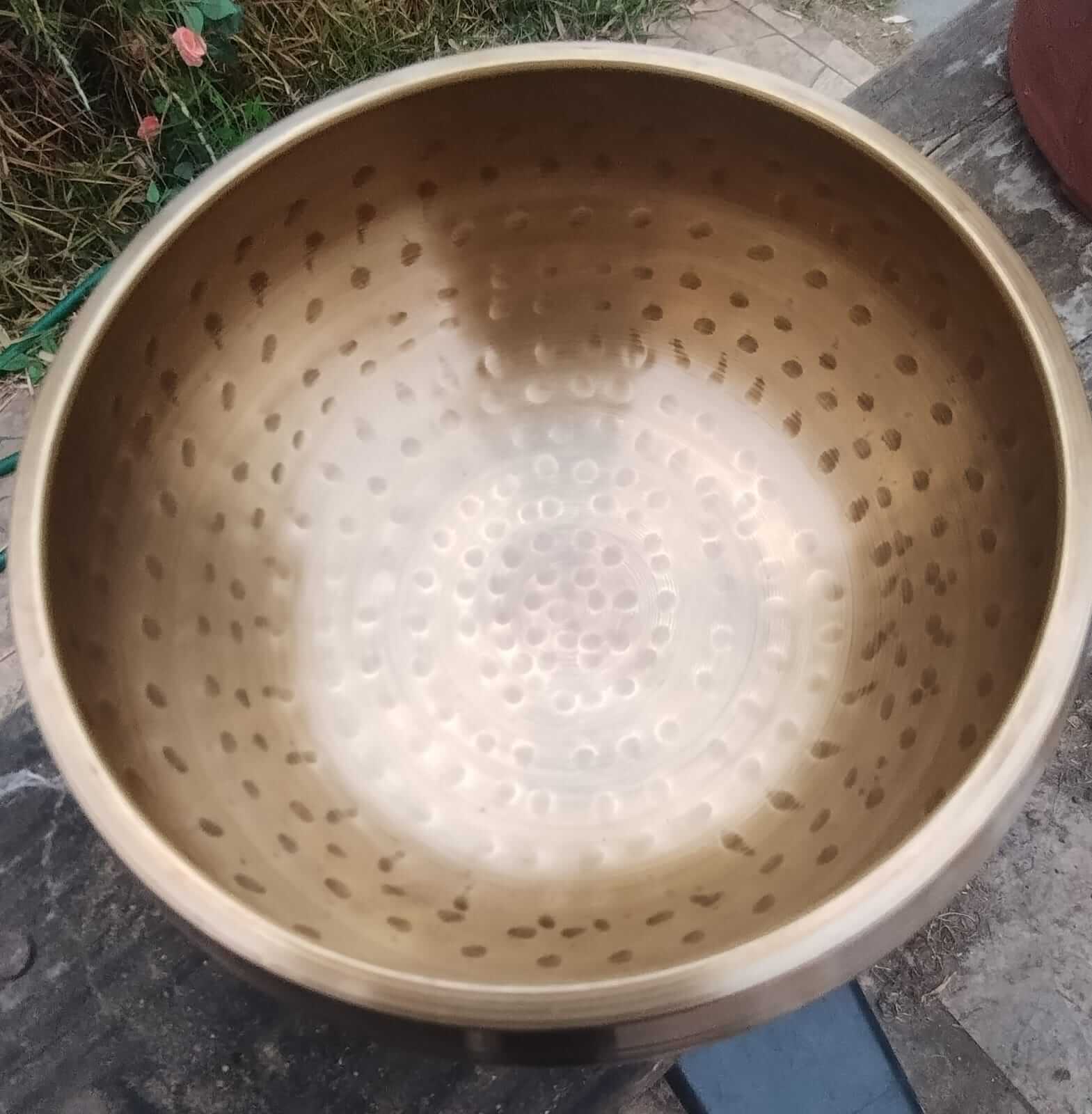 Cuenco Tibetano Martillado - 15 cm imagen 2