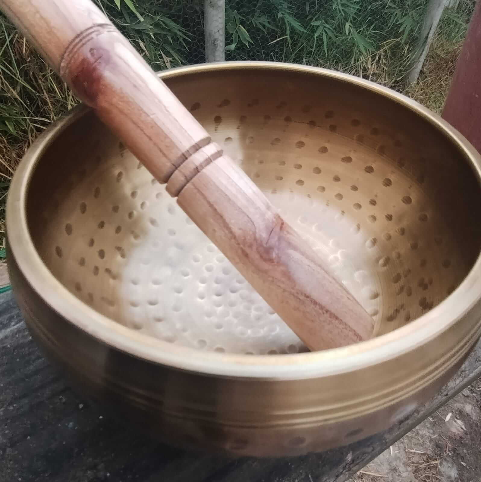 Cuenco Tibetano Martillado - 15 cm imagen 4